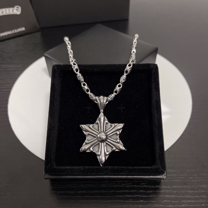 Ch**me He**ts necklaces